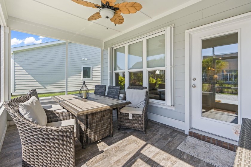 Welcome to this meticulously maintained and thoughtfully - photo 37