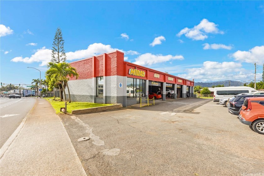 Rare ground lease investment opportunity with tenant in place - photo 2