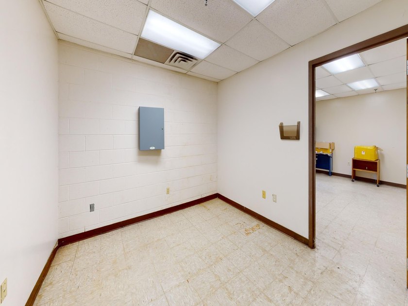 Conveniently located in De Queen AR, the sky's the limit with - photo 30