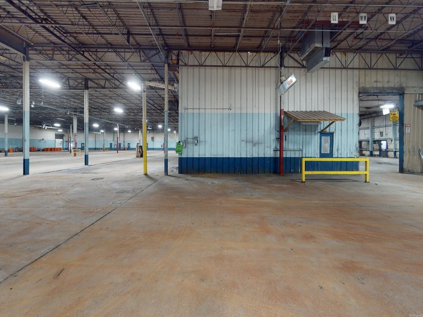 Conveniently located in De Queen AR, the sky's the limit with - photo 35