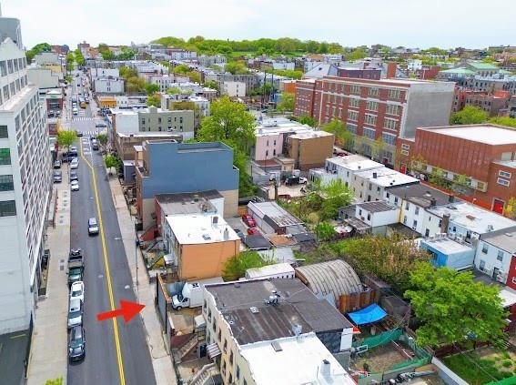 Rare investment and development opportunity in the heart of - photo 8