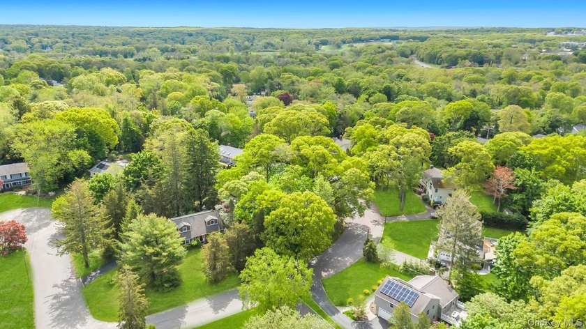 Welcome to this exceptional Expanded Cape home in desirable - photo 2