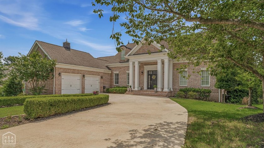 Luxury, space, and exceptional craftsmanship come together in - photo 41