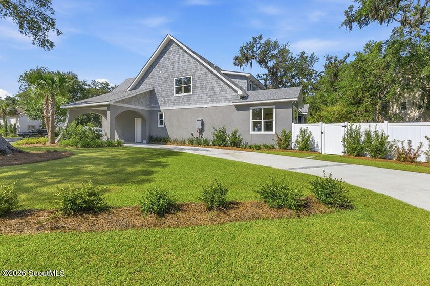 Experience elevated coastal living in this exceptional newly - photo 7