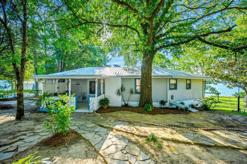 3 Kings Lake Boulevard, Defuniak Springs, FL 32433, 2855604