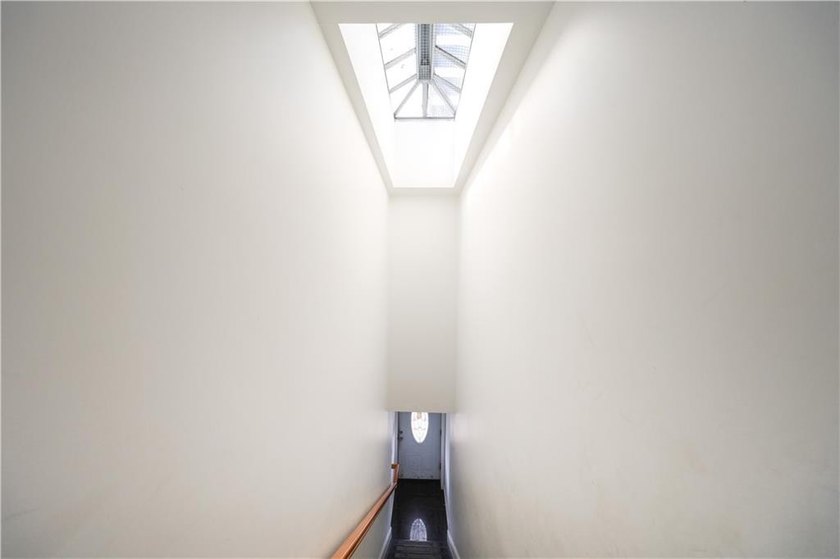 Rare Penthouse Duplex in Bensonhurst | Private Rooftop Terrace + - photo 4