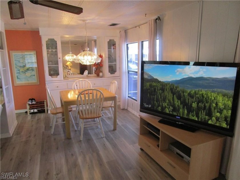 This charming turnkey 2 bedroom, 2 bath home is situated in the - photo 9