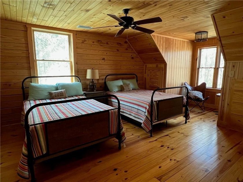 This stunning 7 acre property located within the 2,100 acre - photo 6