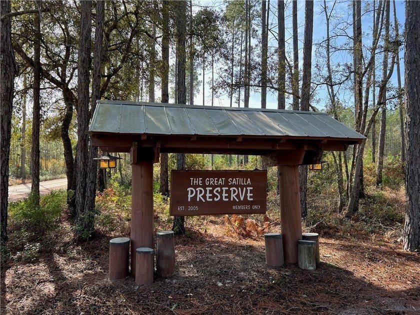 This stunning 7 acre property located within the 2,100 acre - photo 10