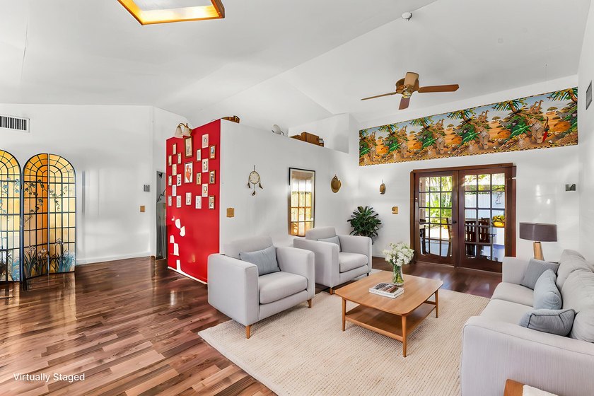 Great home in an even better location! Check out this 3 bed 2 - photo 6