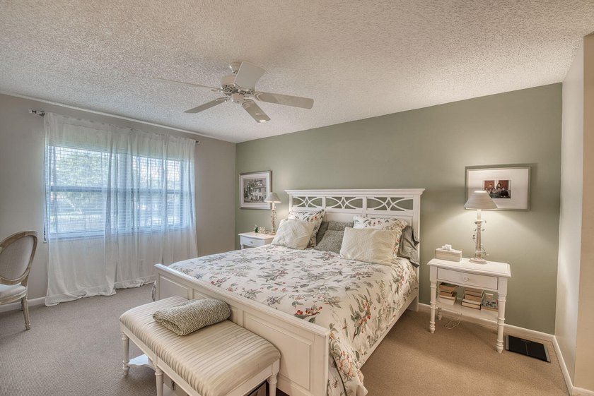 Welcome to this thoughtfully updated home on the second floor - photo 14