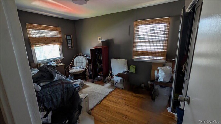 Welcome to this good looking 5 bedroom, 3 level colonial which - photo 25