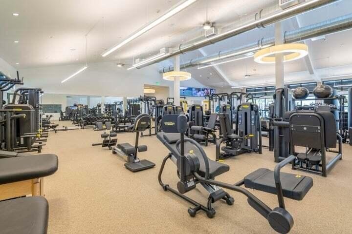 Welcome to this thoughtfully updated home on the second floor - photo 37