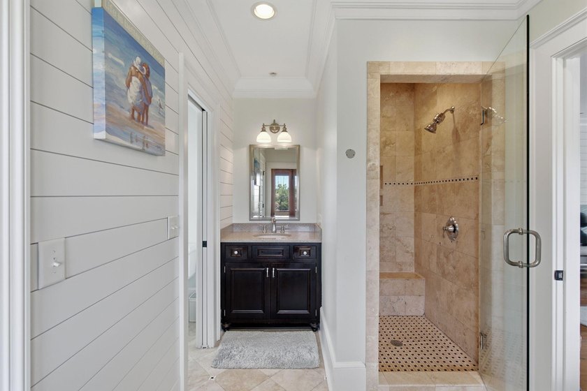 Welcome to this beautifully crafted 5-bedroom, 5.5-bath - photo 40