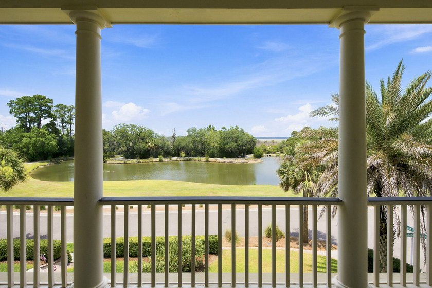 Welcome to this beautifully crafted 5-bedroom, 5.5-bath - photo 42