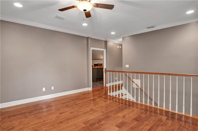 Experience the perfect blend of luxury, comfort, and outdoor - photo 46