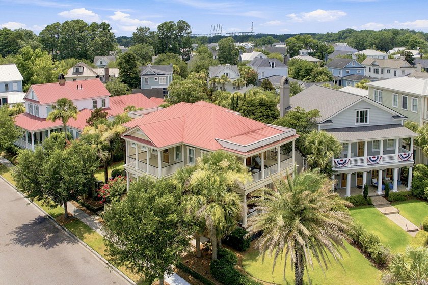 Welcome to this beautifully crafted 5-bedroom, 5.5-bath - photo 49