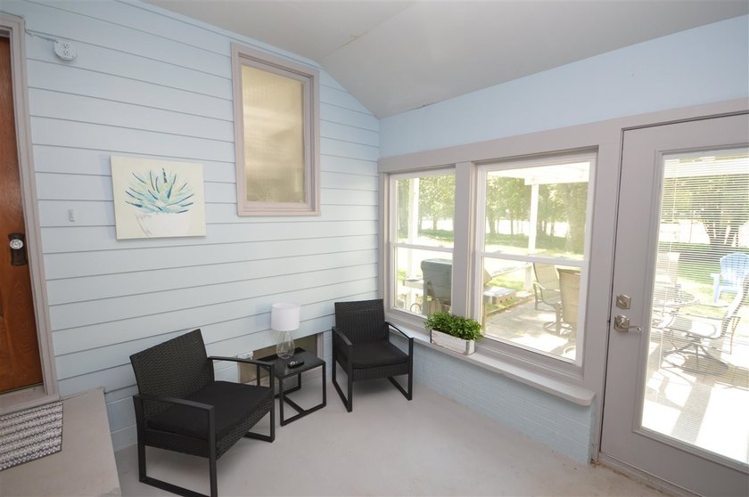 Presenting a spacious 3+ bedroom, 2 bathroom ranch home, ideally - photo 20