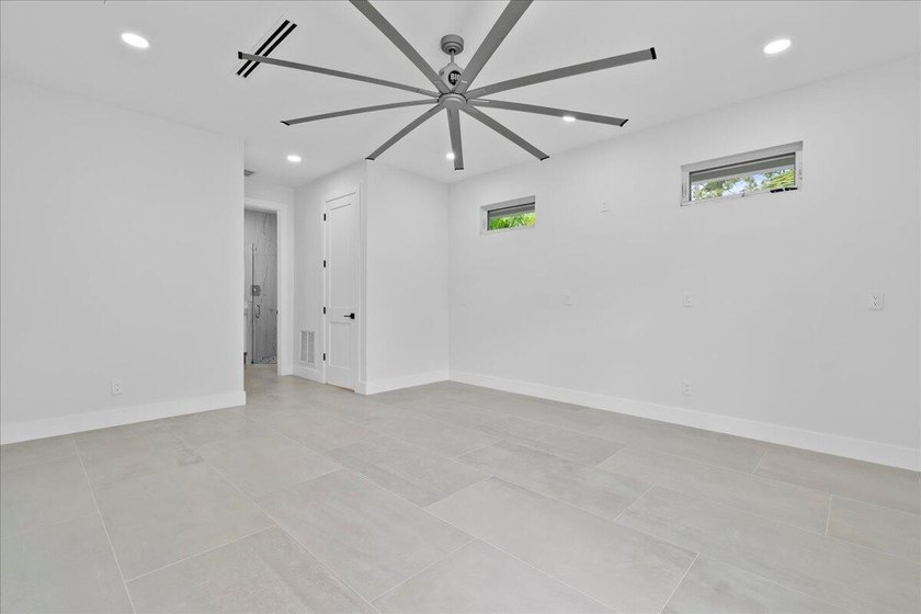 This beautiful home built in 2022 then massively upgraded in - photo 42