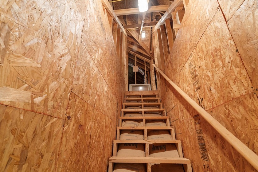 Experience refined living at 311 Katy Lane, perfectly positioned - photo 43