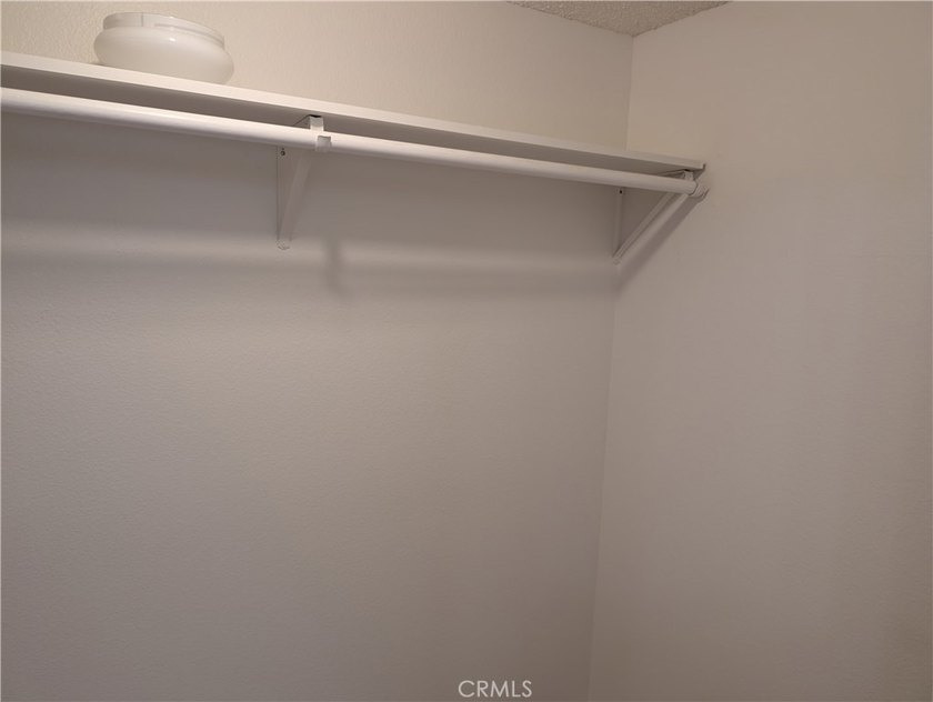 Beautiful Loft-Style Condo in the Desirable Pine Creek Community - photo 19