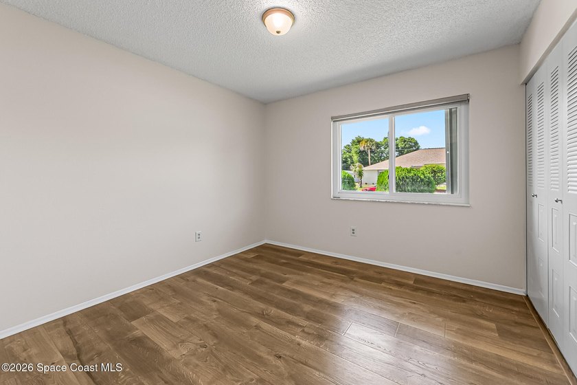 THIS IS A MUST SEE! Extremely Well-Maintained, Remodeled, 3 - photo 21