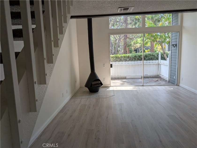Beautiful Loft-Style Condo in the Desirable Pine Creek Community - photo 28