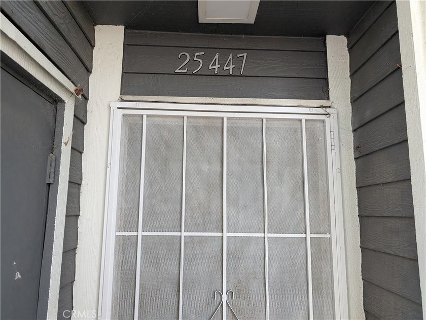 Beautiful Loft-Style Condo in the Desirable Pine Creek Community - photo 35