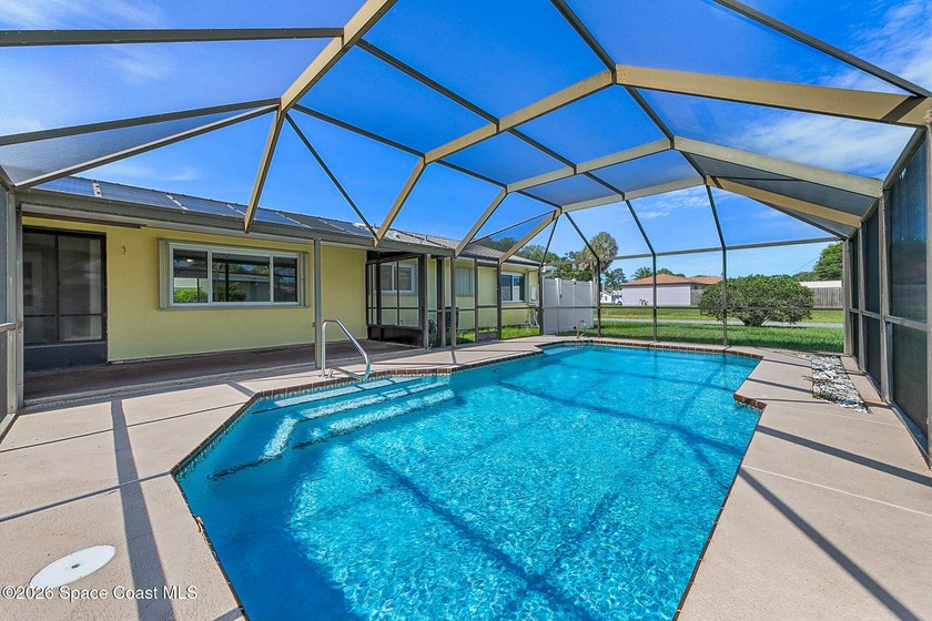THIS IS A MUST SEE! Extremely Well-Maintained, Remodeled, 3 - photo 35