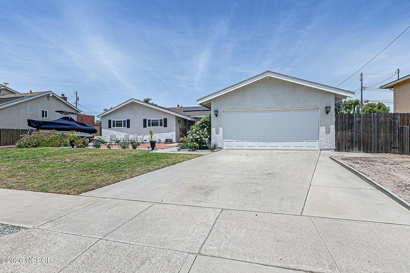 Welcome to your new Orcutt home! This beautifully updated - photo 3