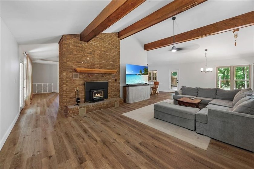 Located just minutes from I-20 and only 30 minutes to Atlanta - photo 6
