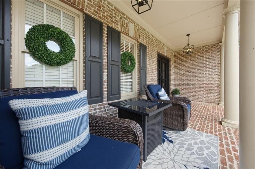 Sellers have found their next home and are motivated to get this - photo 2