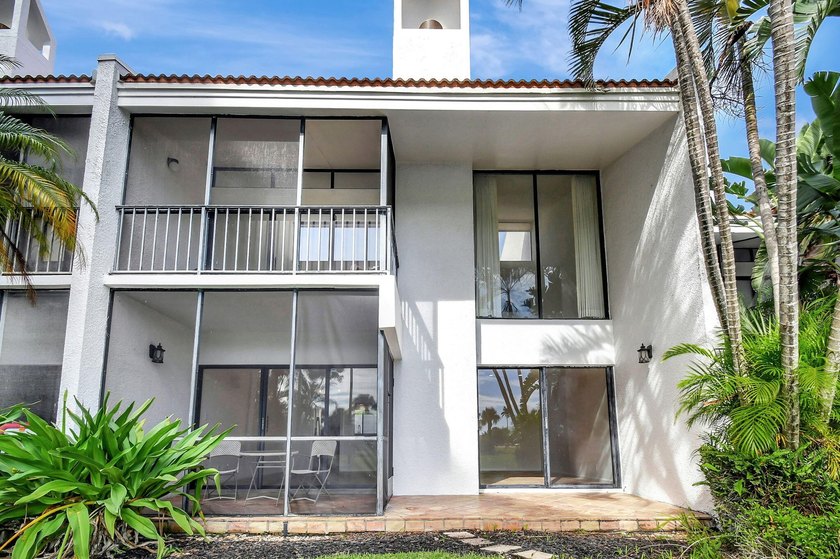 Rich in character and timeless charm, this villa presents a rare - photo 46