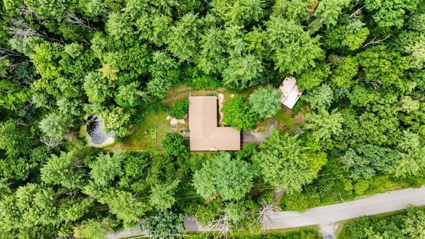 Country Home with Peaceful Outdoor Living set on 10.61 wooded - photo 9