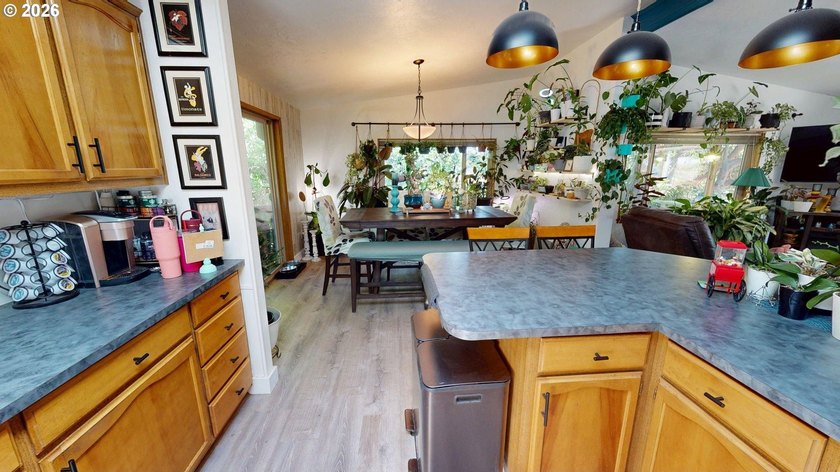 Versatile, well-designed property offering exceptional - photo 9