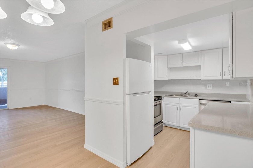 Under contract-accepting backup offers. Beautifully updated - photo 3
