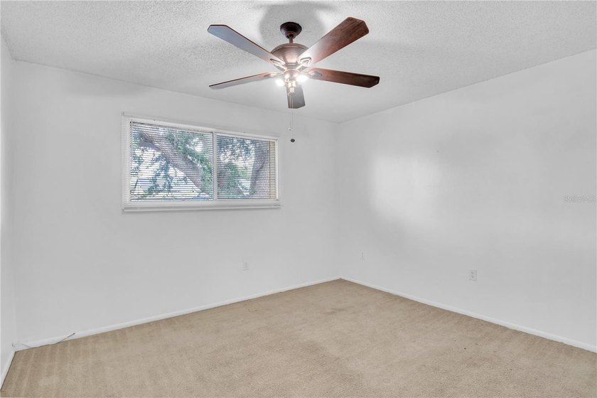 Under contract-accepting backup offers. Beautifully updated - photo 6