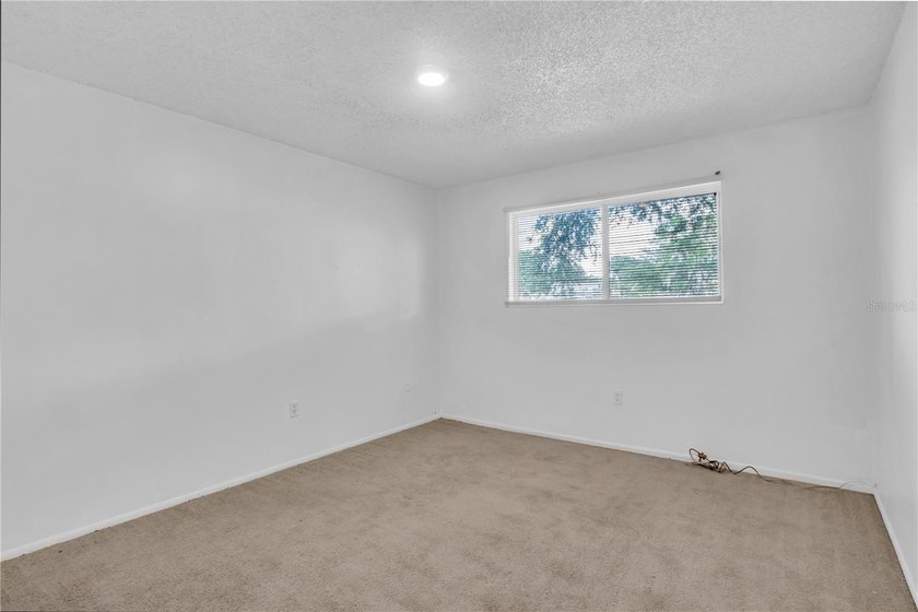 Under contract-accepting backup offers. Beautifully updated - photo 10