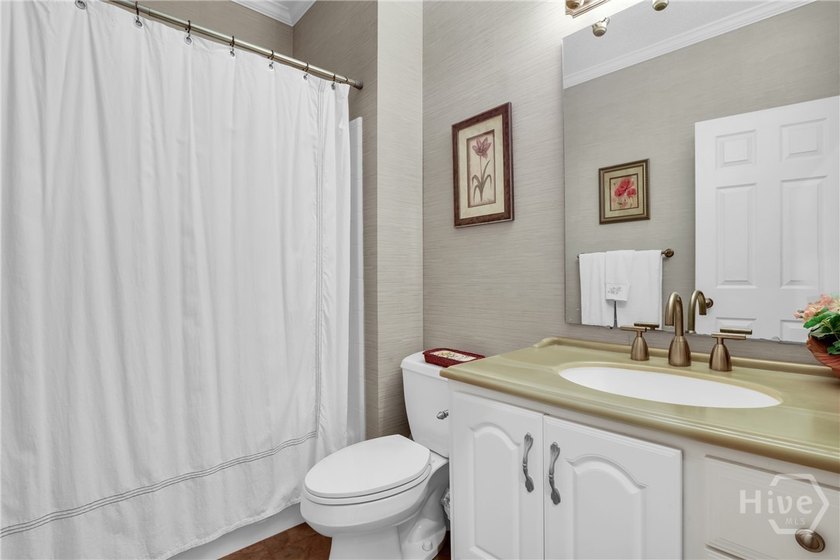 Perfectly positioned along the Marshwood golf course and just a - photo 32