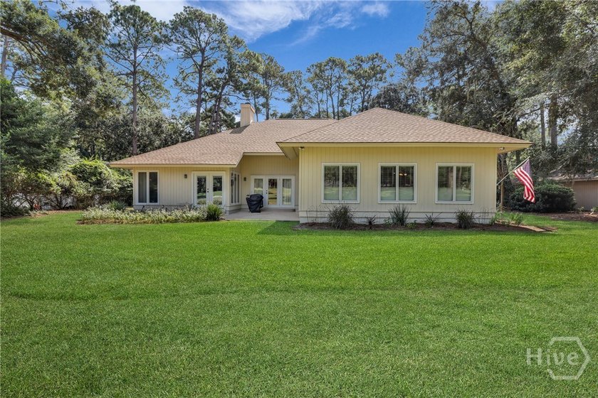 Perfectly positioned along the Marshwood golf course and just a - photo 34
