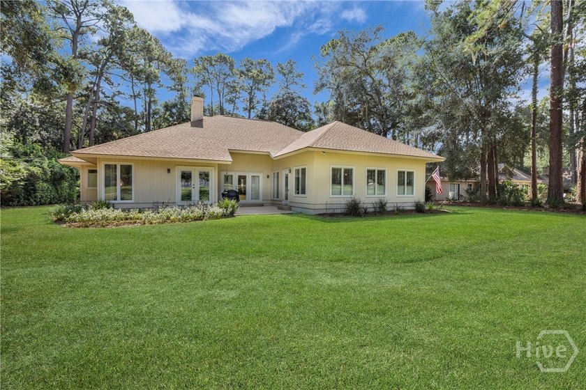 Perfectly positioned along the Marshwood golf course and just a - photo 35