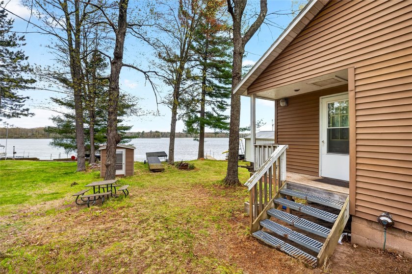 Long Lake getaway at an incredible value! Don't miss this - photo 6