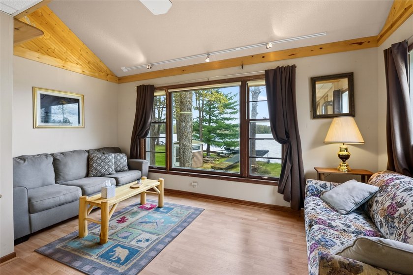 Long Lake getaway at an incredible value! Don't miss this - photo 9