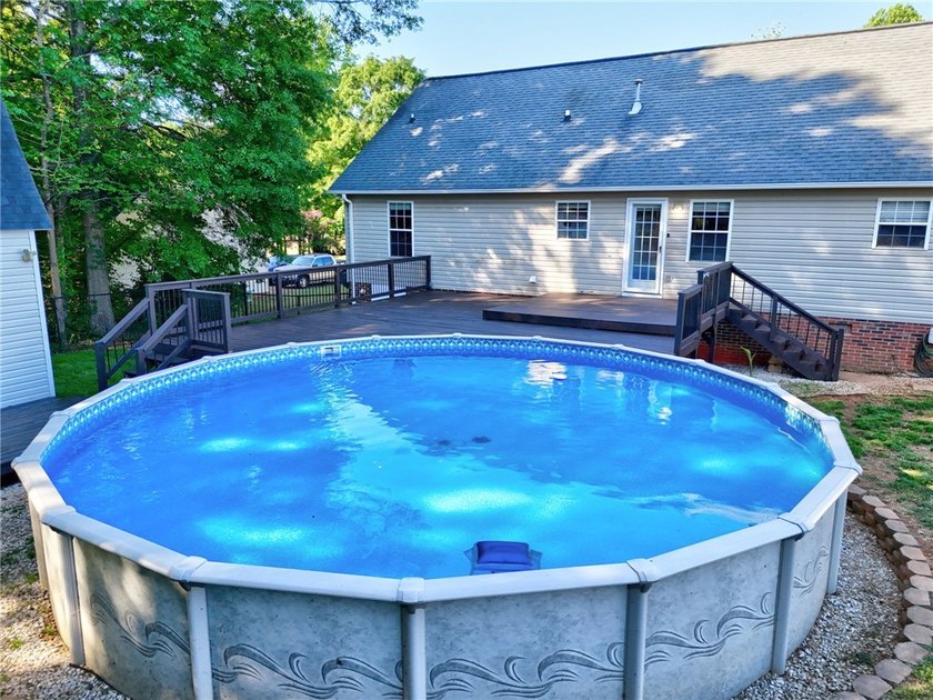 So much to offer with this 5 bedroom home! Step inside to find - photo 36