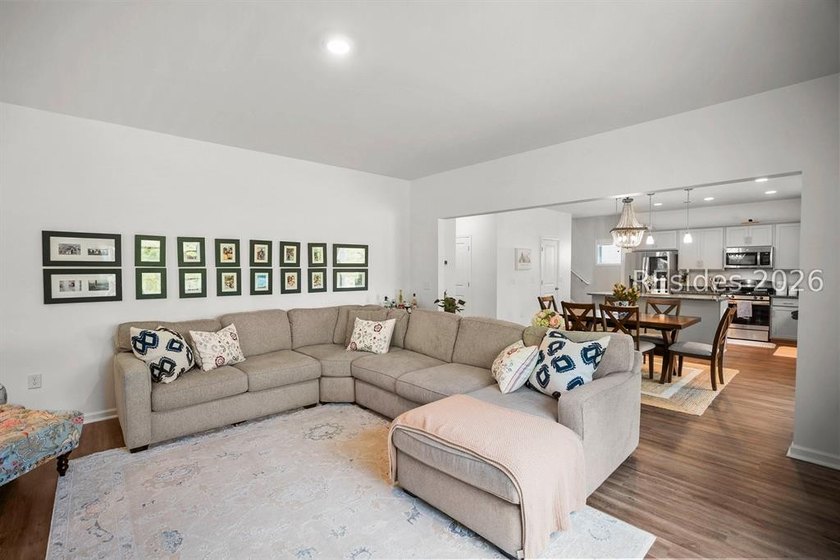Welcome to 25 Chinquapin! A beautifully maintained home offering - photo 11