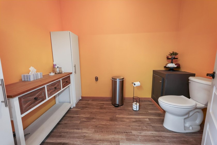 Investment opportunity consists of 4,500 square foot - photo 12
