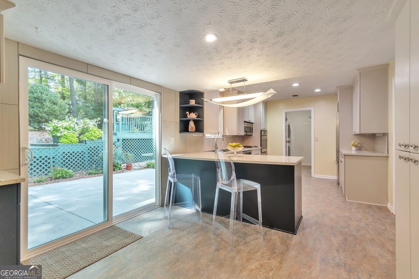 This updated two level home is well maintained in a quiet close - photo 13