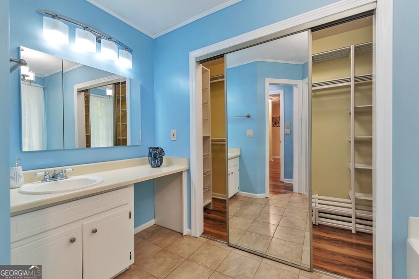 This updated two level home is well maintained in a quiet close - photo 20