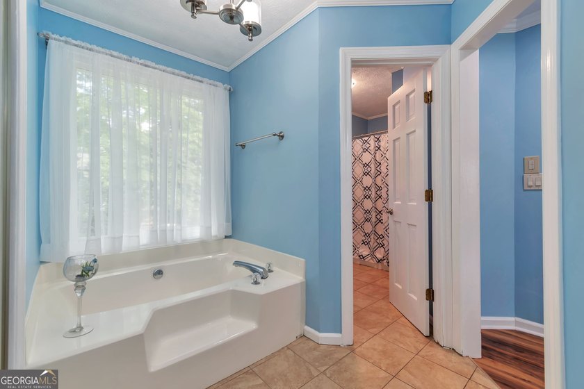 This updated two level home is well maintained in a quiet close - photo 21