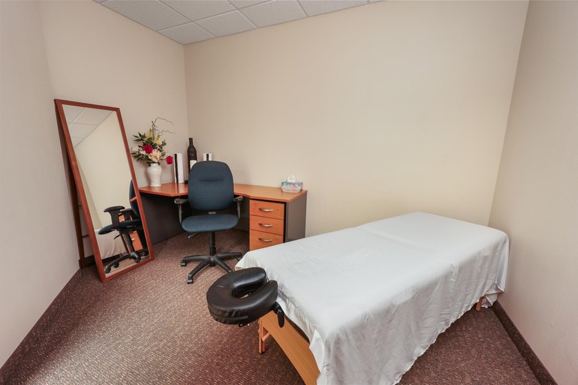 Investment opportunity consists of 4,500 square foot - photo 43